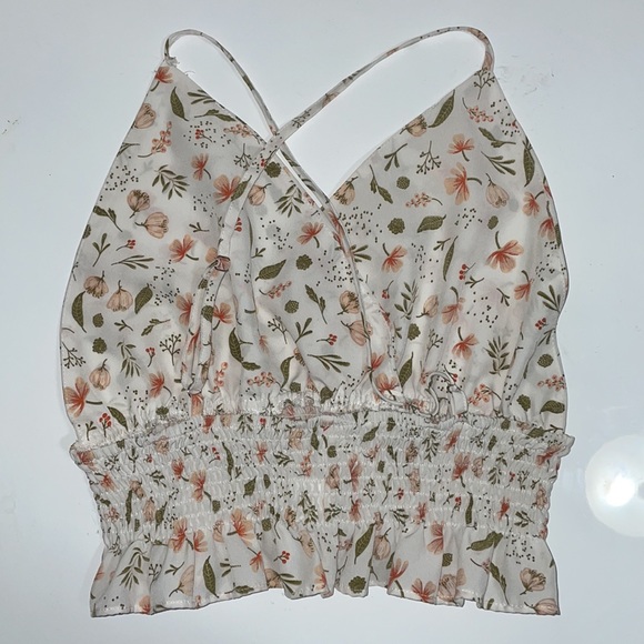 Floral open back top - Picture 4 of 5
